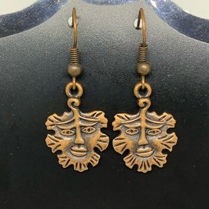 Alloy Leafy Face Earrings Chunky